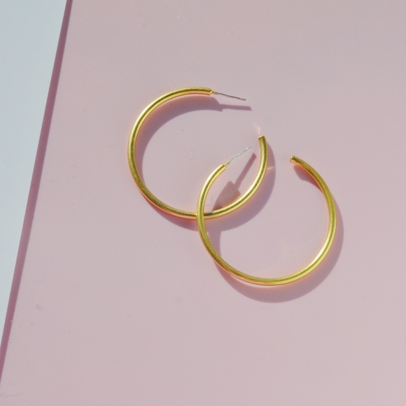 NWOT Madewell Medium Hoop Earrings Silver Posts - Picture 5 of 7